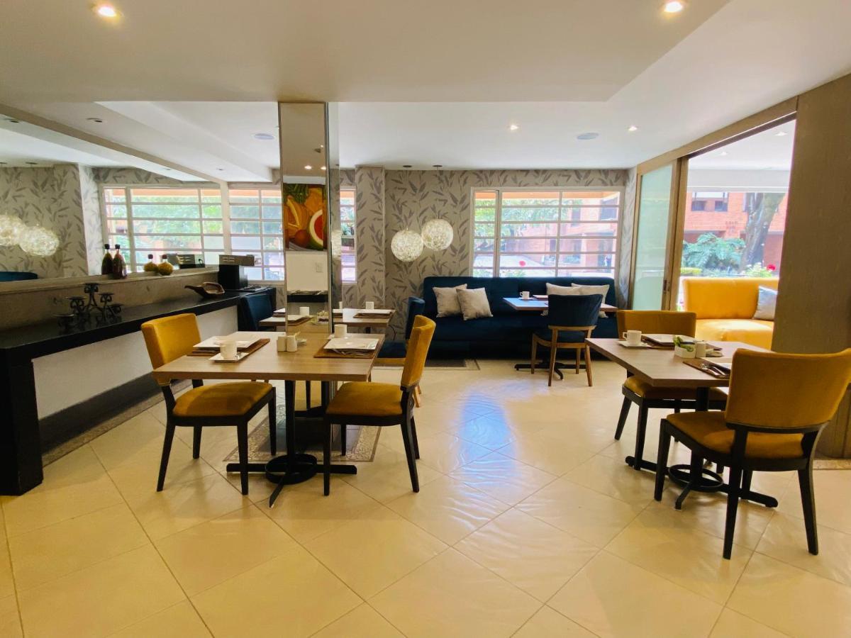 Hotel Retiro 84 By Mij Bogotá Eksteriør billede