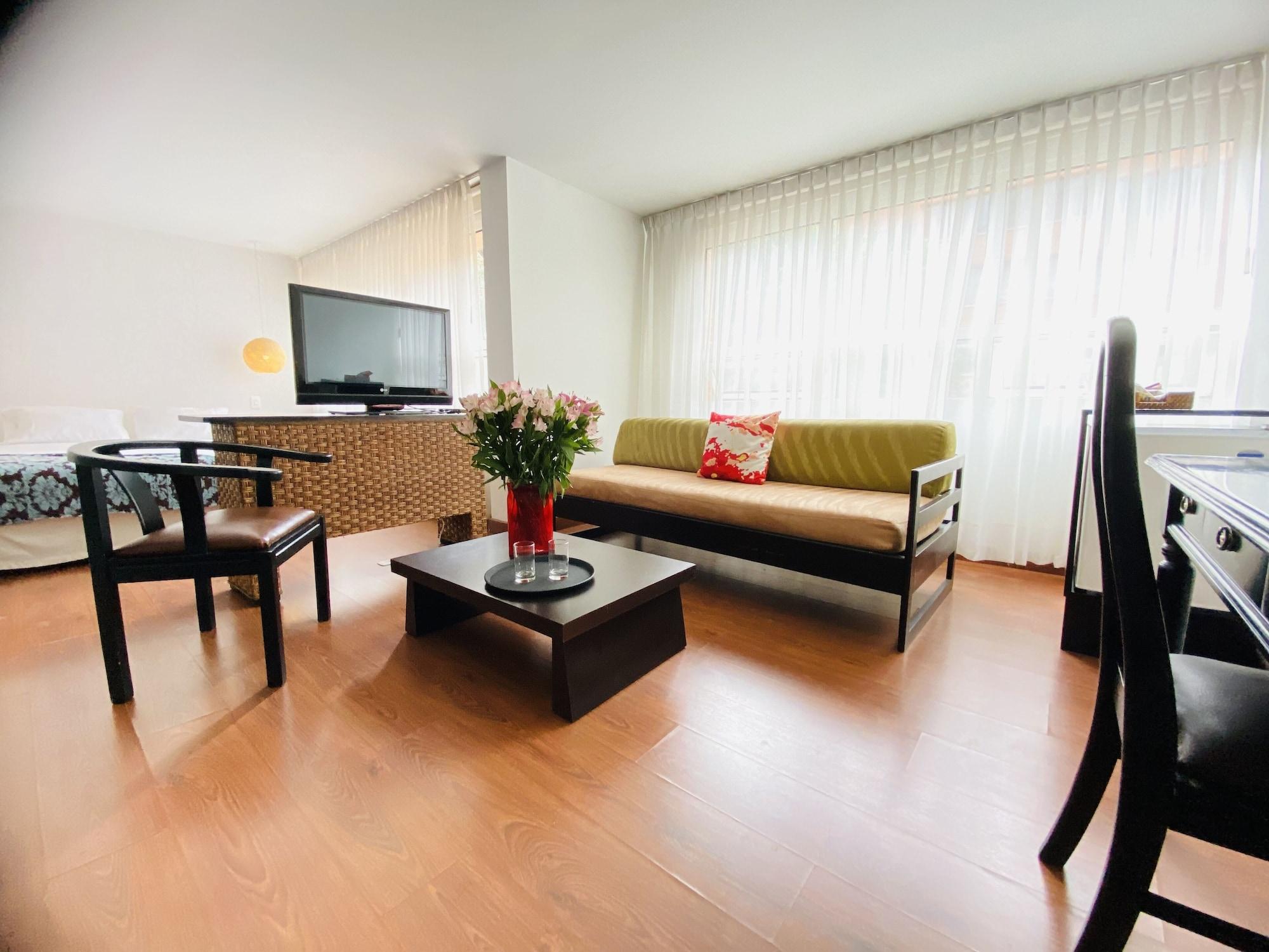 Hotel Retiro 84 By Mij Bogotá Eksteriør billede