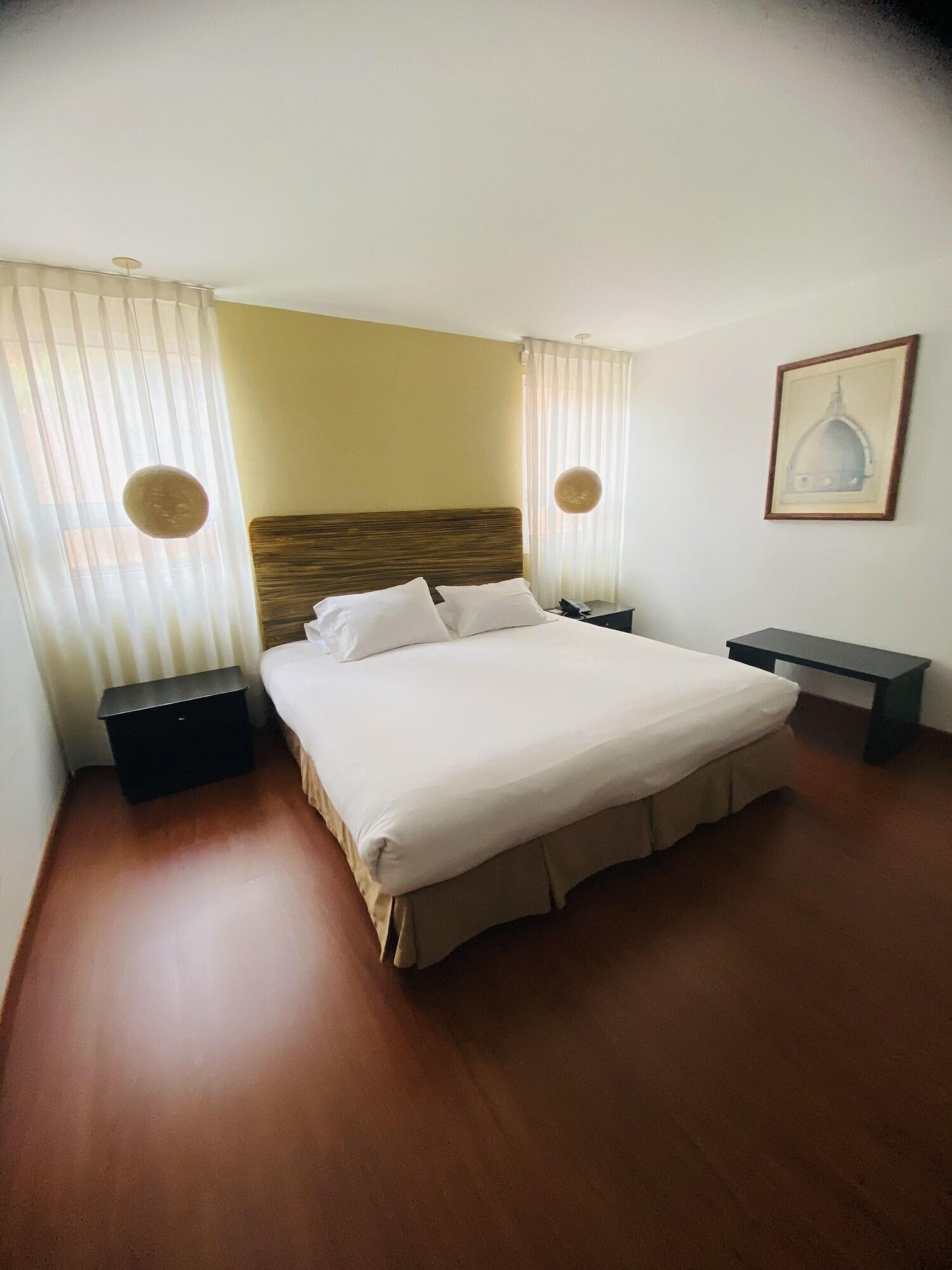 Hotel Retiro 84 By Mij Bogotá Eksteriør billede