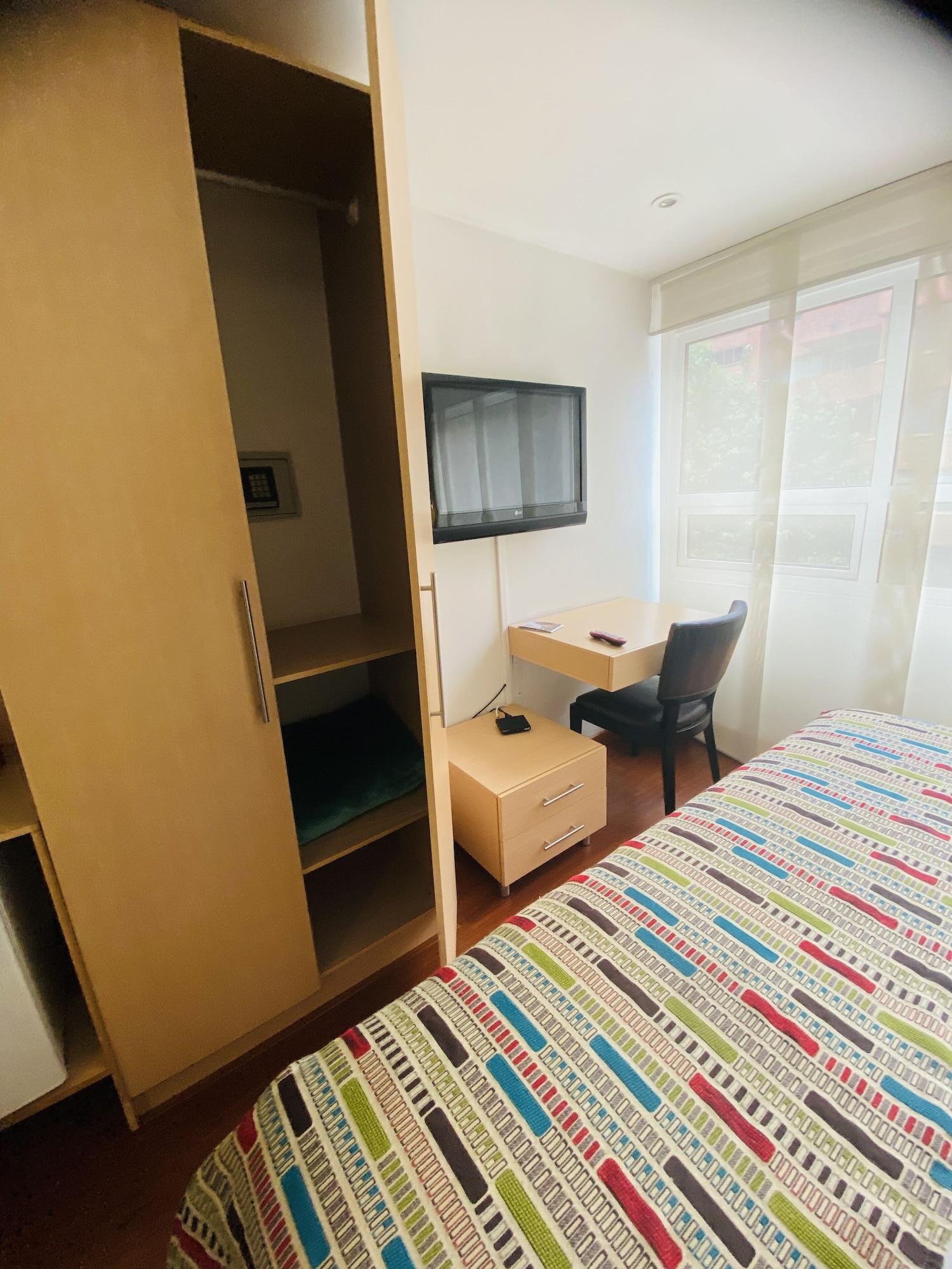 Hotel Retiro 84 By Mij Bogotá Eksteriør billede