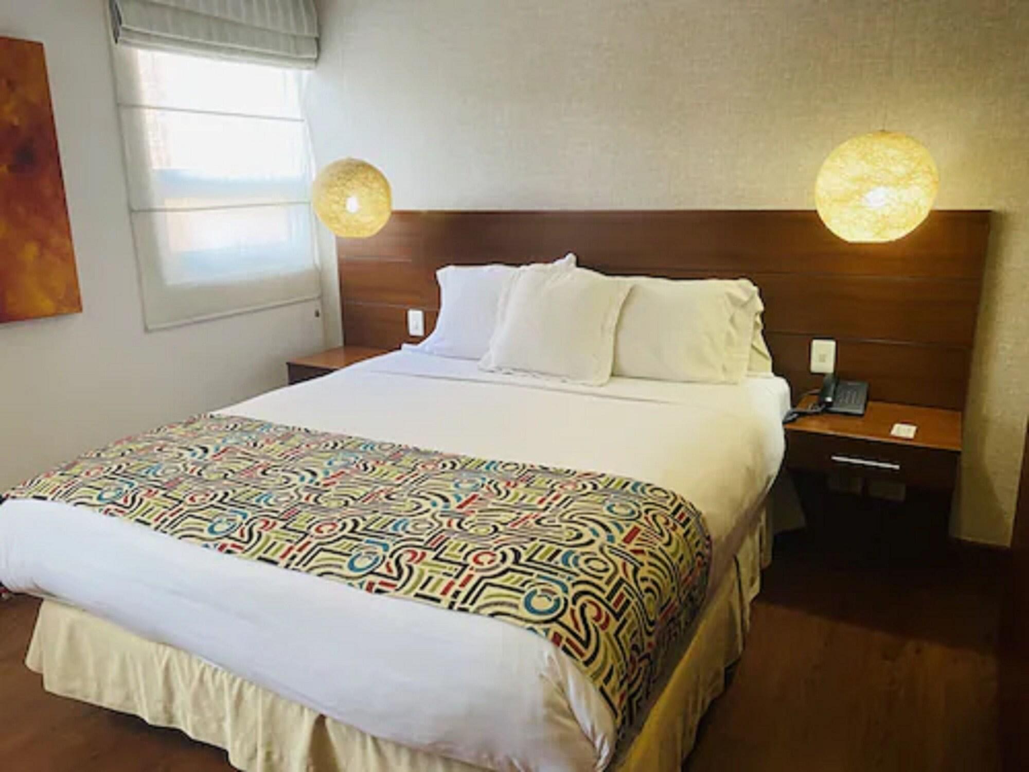 Hotel Retiro 84 By Mij Bogotá Eksteriør billede