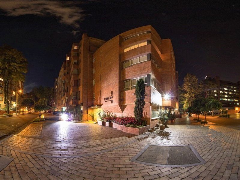 Hotel Retiro 84 By Mij Bogotá Eksteriør billede